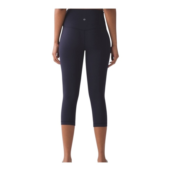 Lululemon Align Crop *19”, Size 4, Midnight Navy - Picture 2 of 5